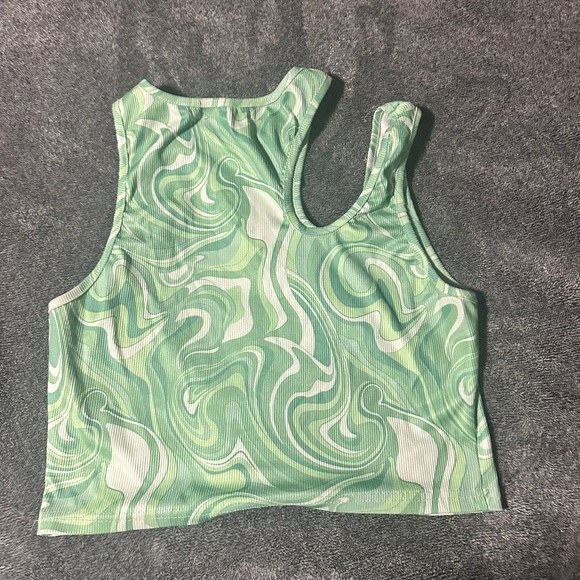 Groovy Green Patterned Crop Top - Picture 2 of 2
